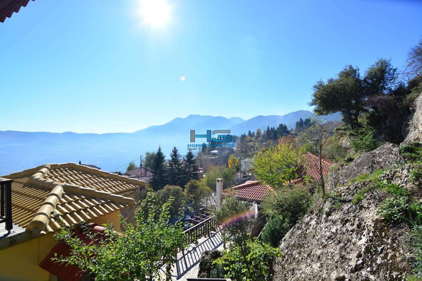 Πωλείται Ξενοδοχείο 3*** Αστέρων στα Τρίκαλα Κορινθίας (21 Δωμάτια)