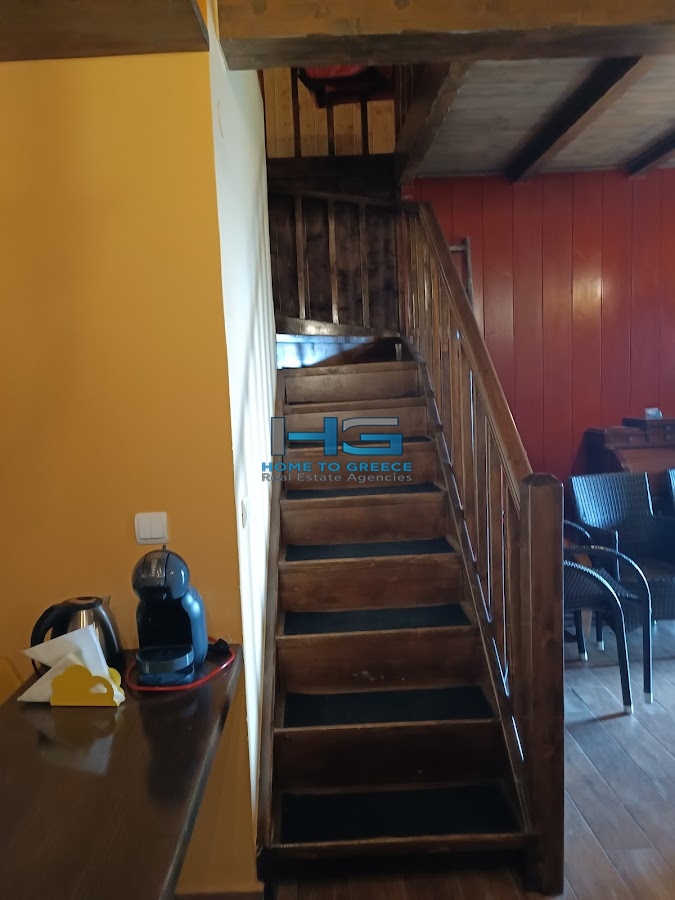 2 Ανεξάρτητες Μεζονέτες 79τ.μ. και 78τ.μ στη Μέση Συνοικία Τρίκαλων – Ξυλόκαστρο Ν. Κορινθίας