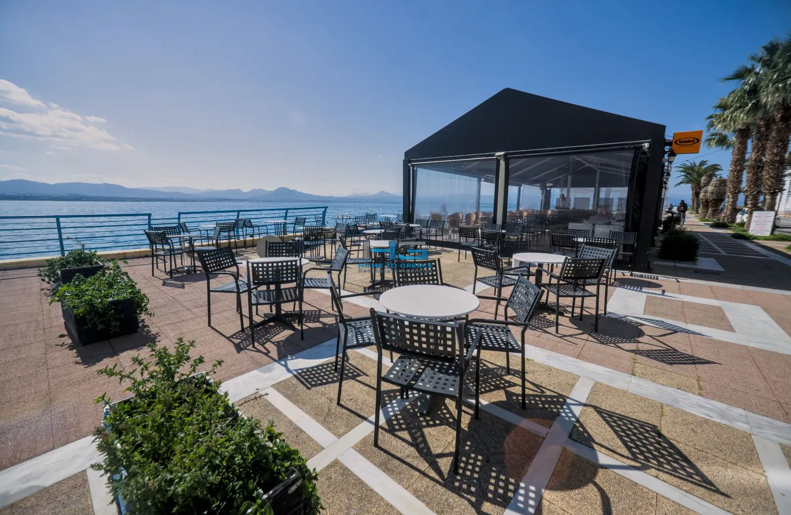 ΠΩΛΕΙΤΑΙ ΕΠΙΧΕΙΡΗΣΗ ΕΣΤΙΑΣΗΣ στο Λουτράκι , Εστιατόριο – cafe / lounge bar