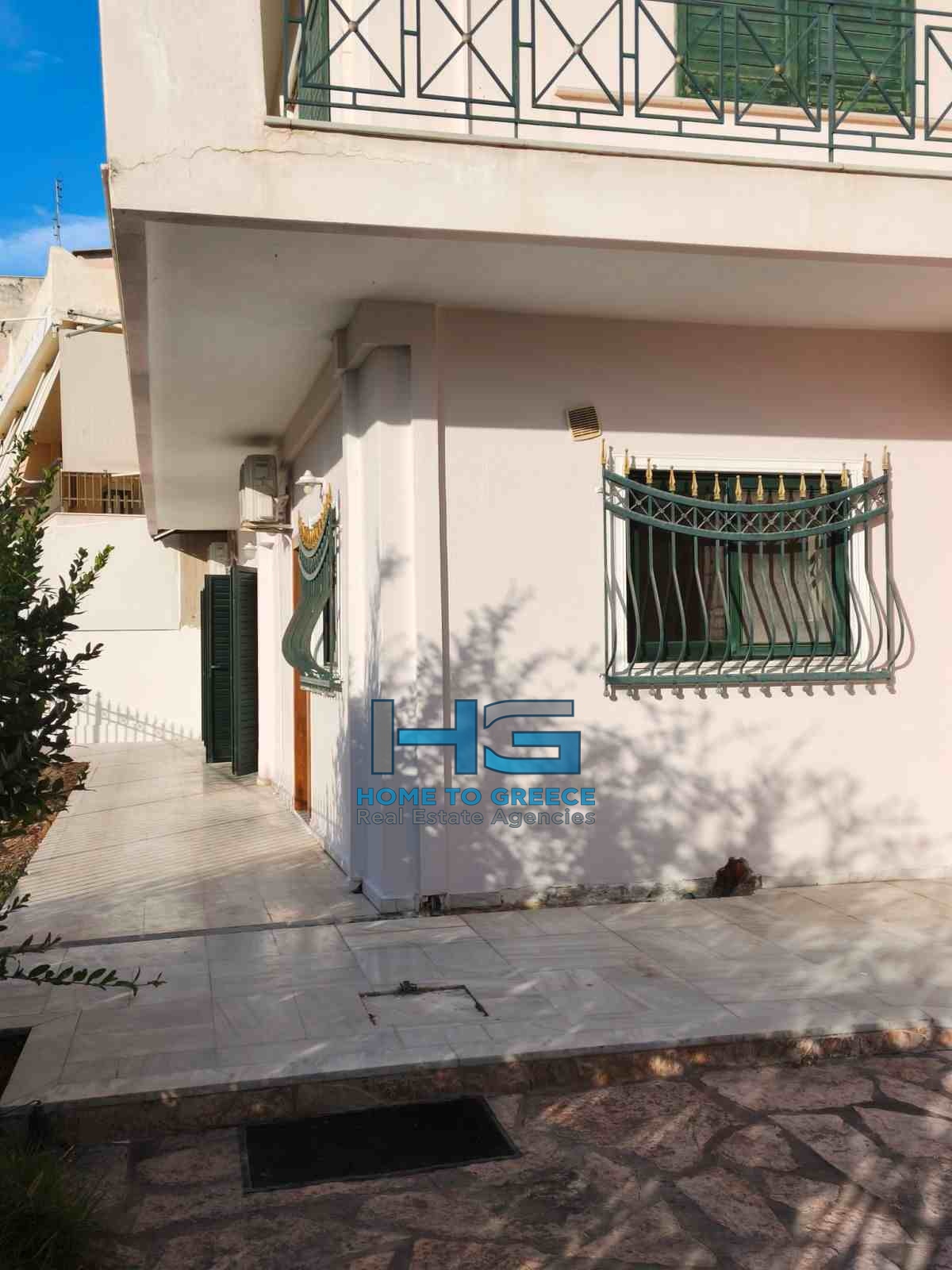 Κιάτο, Κορινθία Ενοικιάζεται – Πλήρως Ανακαινισμένο Ισόγειο Διαμέρισμα 80 τ.μ., 100μ. από τη θάλασσα